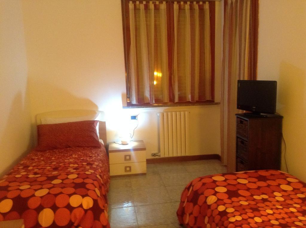 B&B Humana Rozzano Rum bild