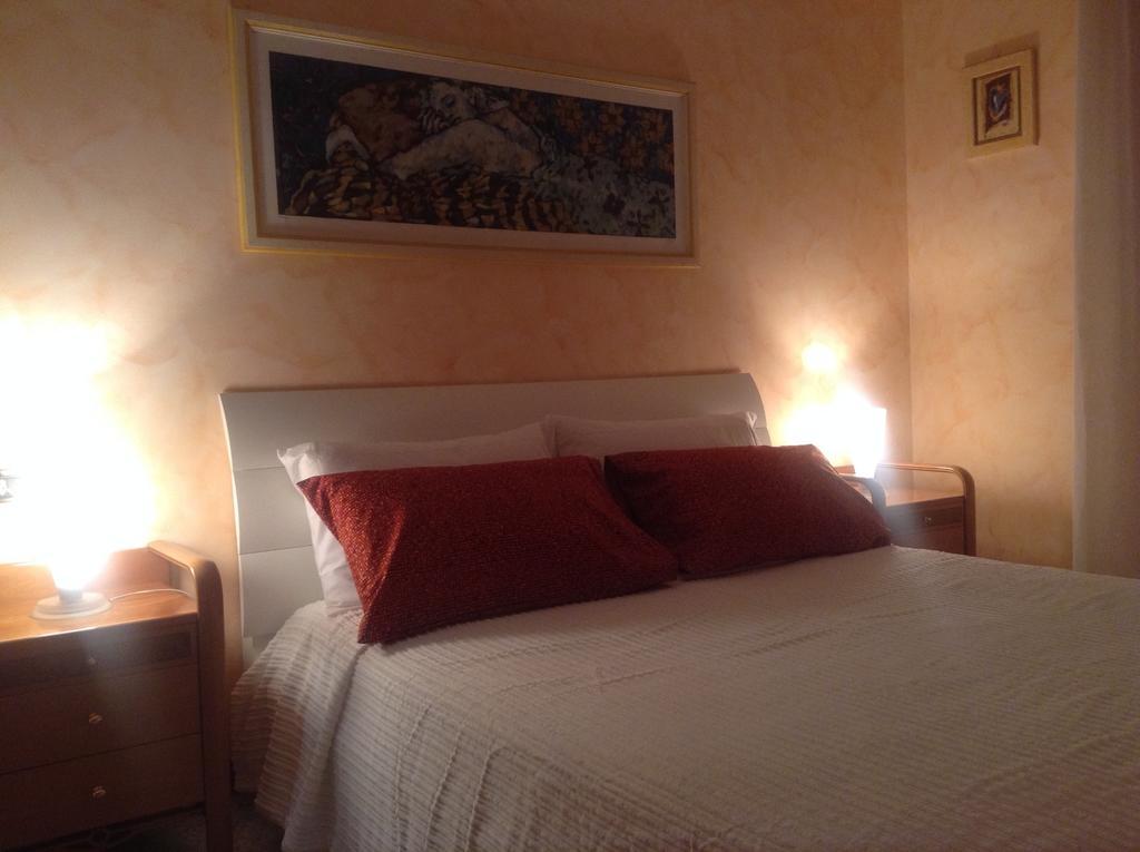 B&B Humana Rozzano Rum bild